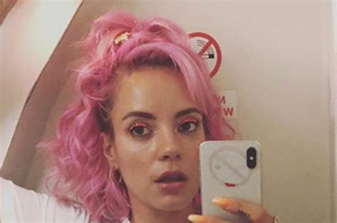 Lily Allen Sheezus Tour Lily Allen Reveals Reason Behind ‘lesbian