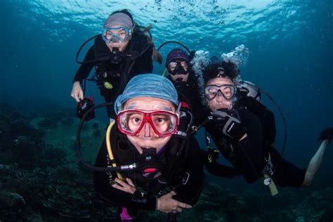 Enjoy a hassle free holiday with the wide array of pulau tioman packages that we provide. (2020) 4D3N Aman Tioman Beach Resort (Snorkeling Package ...