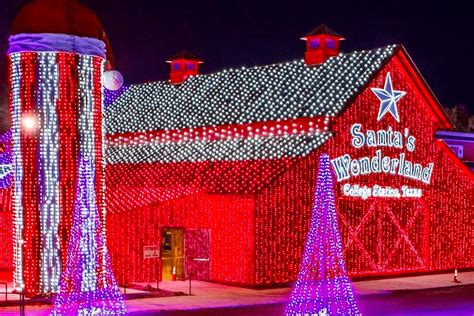 Magical Texas Sized Winter Wonderland Opens Just Outside Of Houston