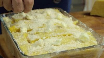 Ricette polenta avanzata al forno. Polenta al forno: Ricetta Tipica Valle d'Aosta | Cookaround