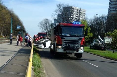 W katowicach doszło w czwartek do śmiertelnego wypadku. Katowice: Groźny wypadek na DK79 przy Tysiącleciu ...