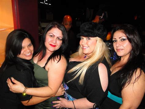 Bbw Club Bounce Curvy Girl Party Clubbounce Net Club Bounce