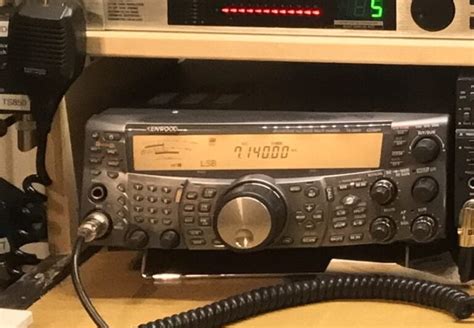 The Hugely Successful Ts 2000 From Kenwood Amateur Radio Bits And Pieces