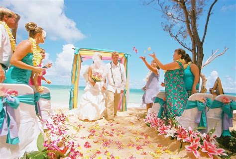 Melissa And Joey Pink And Yellow Theme Wedding On The Beach
