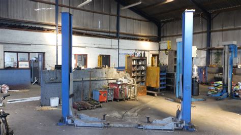Or, if you're in the mood for something decadent, go for. Timed Online Auction of garage equipment, vehicle ...