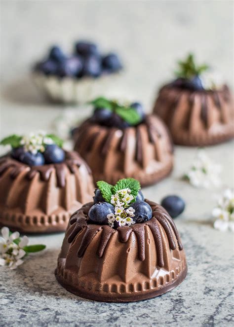 Make a bundt cake for the ultimate centrepiece dessert. Triple Chocolate Mini Bundt Cakes | Rainbow in My Kitchen