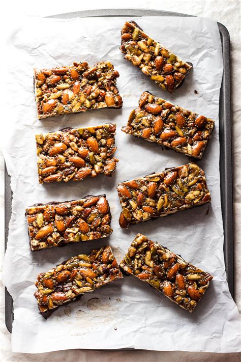 Preheat oven to 350 degrees f (180 degrees c). No-Bake Granola Bars with Maple-Sweetened Dark Chocolate ...