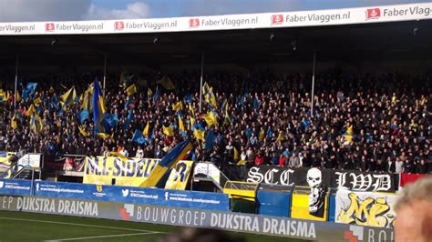 There have been 7 consecutive eerste divisie wins in a row for sc cambuur. Tsunami Cambuur Feyenoord - YouTube