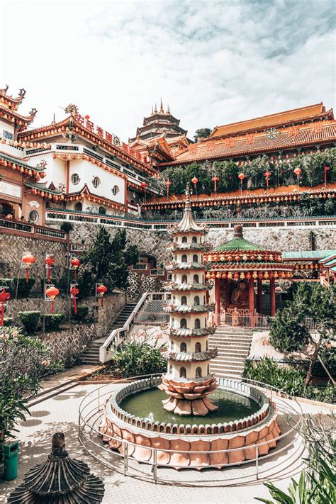 Penang island is of very high significance as it's the 4th largest island of the country also it supports a great population. 8 Things You Must Do in Penang — Two Bohemians | Penang ...