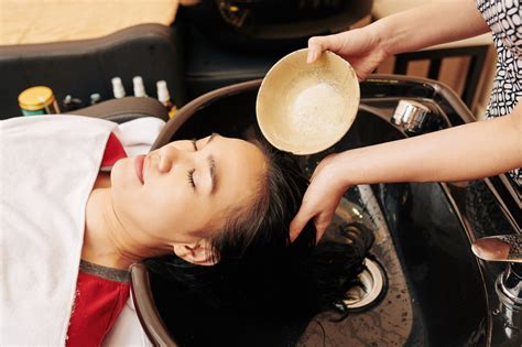 As beauty services go, keratin hair treatments might be the most controversial of the last decade, second only to indoor tanning, and maybe fake kylie finally, manage your own expectations. Why Is it Called a 'Brazilian Blowout'? - Brazilian Blowout Essentials - Brazilian Keratin Hair ...