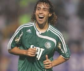 Game log, goals, assists, played minutes, completed passes and shots. Jorge Valdivia career stats, height and weight, age