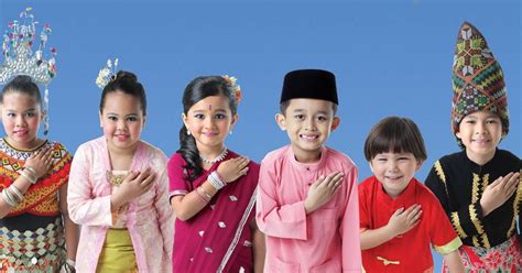 Perayaan adalah sesuatu aktiviti yang disambut oleh sesebuah di negara malaysia mempunyai masyarakat yang berbilang kaum. PERAYAAN-PERAYAAN AGAMA DI MALAYSIA MAMPU MEWUJUDKAN ...