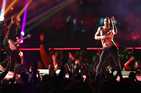 Super Bowl Halftime Show Review Maroon 5 Supported By Travis Scott In