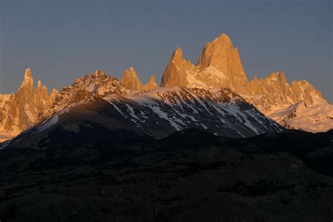 Mount Fitz Roy At Sunrise Patagonia Argentina Oc 6000x4000 R