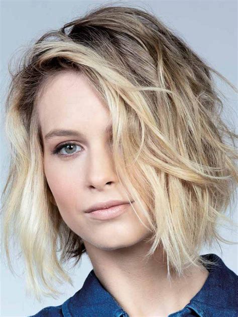 The most popular summer haircut and color trends for summer 2021, including inspiration for medium length hair, short hair, long hair and hairstyles with bangs. Summer Short Haircuts 2021 - 14+ » Trendiem