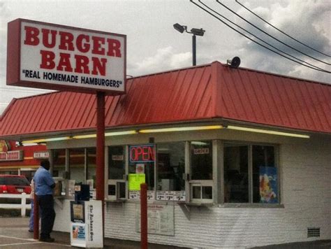 Delivery restaurants in jackson, tennessee. 11 Great Restaurants in Tennessee That Don't Look Like Much