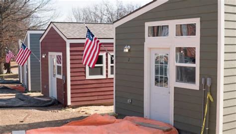 Kansas City Non Profit Builds Village Of Tiny Houses For Homeless War Veterans True Activist