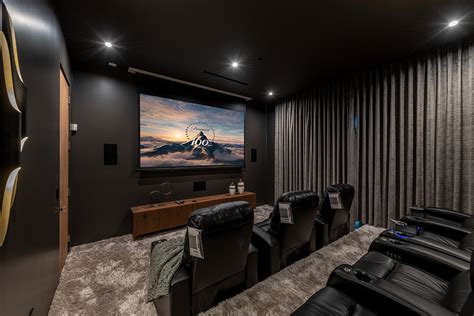 4 Components You Will Need To Install Your Dream Home Theater System