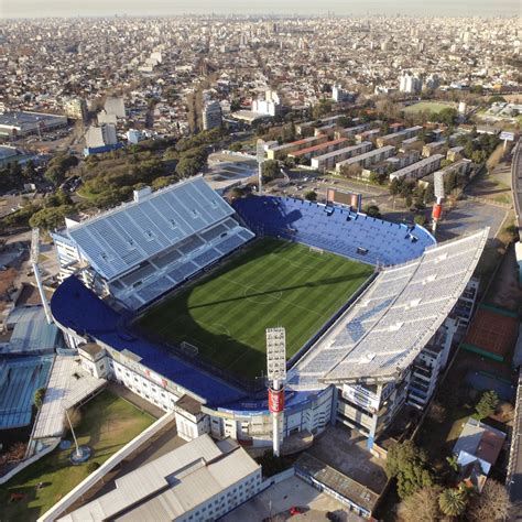 El único portal de hinchas del fortín. Estadio José Amalfitani / Vélez Sarsfield