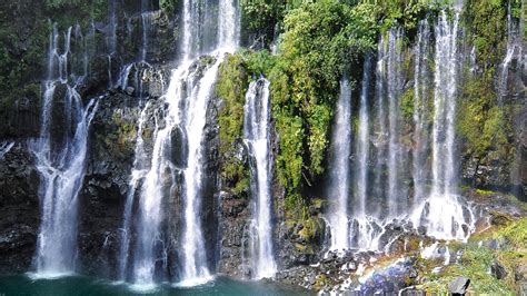 Top 5 Des Belles Cascades Et Bassins à La Réunion