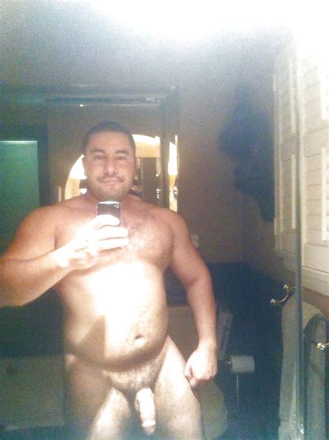 Beefy Stocky Sexy Muscle Belly Meaty Bulls Bears Men Guys Pics
