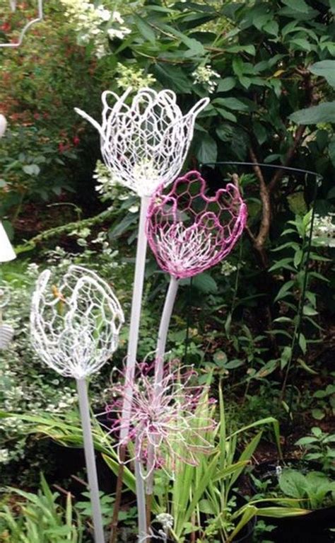 How To Make Chicken Wire Flowers Craft Projects For Every Fan