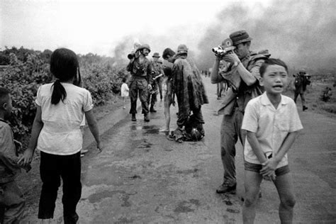 Forty Years After ‘napalm Girl Picture A Photographer Reflects On The