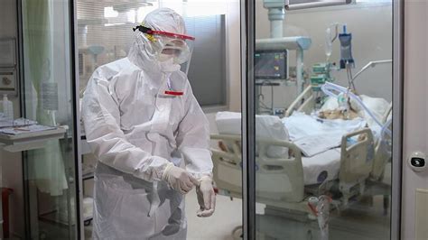 Istanbul University Turns Operating Tables Into Intensive Care Units Amid Concerning Spike In