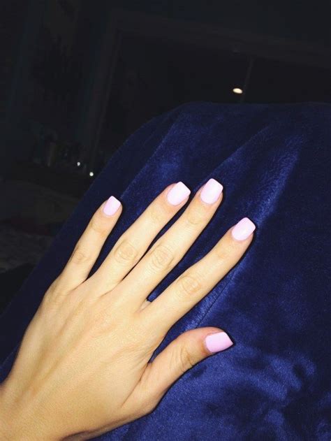 Pastel daisies on square shaped acrylic nails. ️ Acrylic nails pink / square / squoval / short | Squoval ...