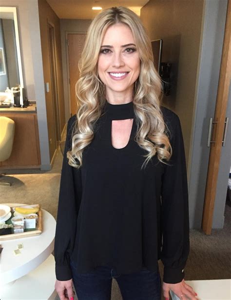 Christina El Moussa New Hairstyle The Hollywood Gossip