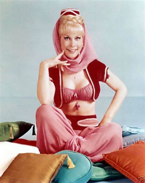 Barbara Eden As Jeannie S With Images I Dream Of Jeannie Barbara Eden Dream Of Jeannie