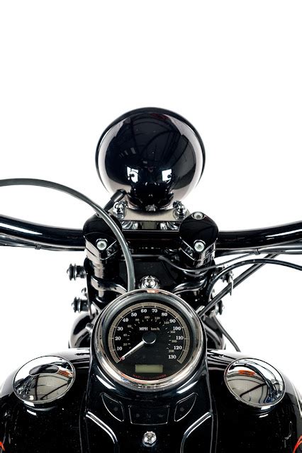 Hell Kustom Harley Davidson By Shaw Speed And Custom