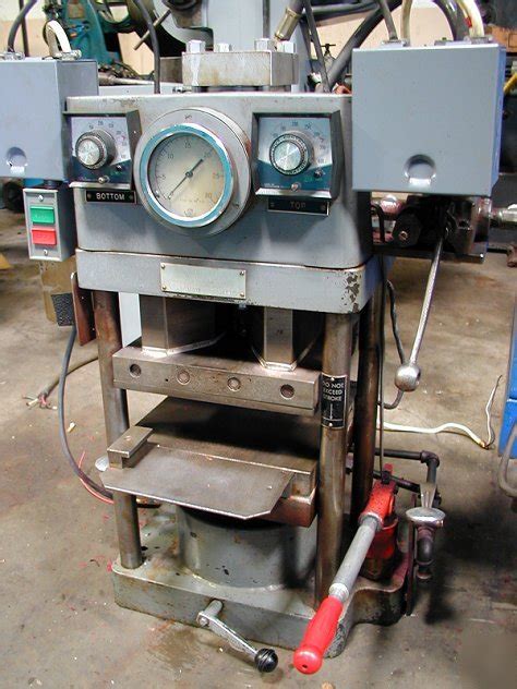 Watson Stillman 30 Ton 12x12 Hydraulic Lab Press