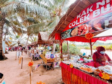 Pasar terapung pulau suri, tumpat, kelantan. Floating Market Made In Kelantan. Pulau Suri Pasar ...