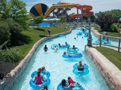 13 Best Lazy Rivers In The Us For A Relaxing Good Time