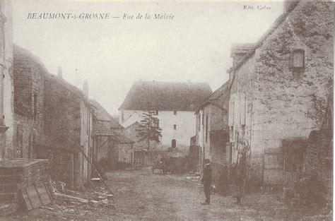 Beaumont Sur Grosne Rue De La Mairie Carte Postale Ancienne Et Vue