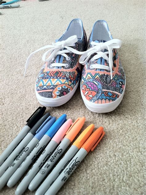 Pin by Taylor White on Shoes shoes and more shoes | Diy clothes and shoes, Sharpie shoes, Diy 