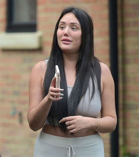 Charlotte Crosby Gives Rare Glimpse Of Herself Without Make Up At Home