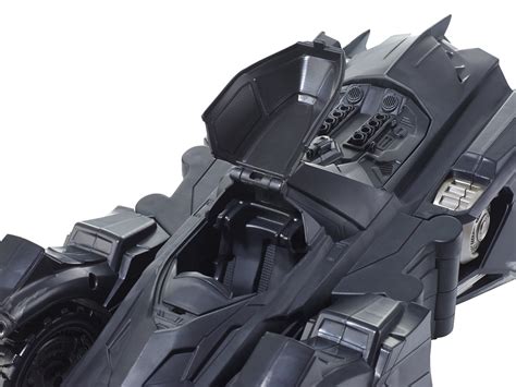 Sooner or later you will have to make weapon choices for you batmobile in batman arkham knight. Action Figure Insider » @Mattel 's DC Multiverse Batman ...