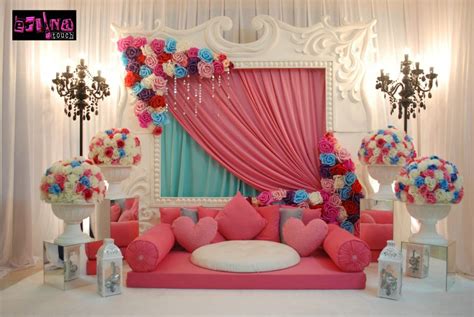 Nak dapat inspirasi untuk pelamin anda bukan mudah tapi disini kami sertakan 35 reka bentuk pelamin mini yang terbaik untuk ilham anda. Cik Pepatung: Perkahwinan Impian saya, awak dan kita semua