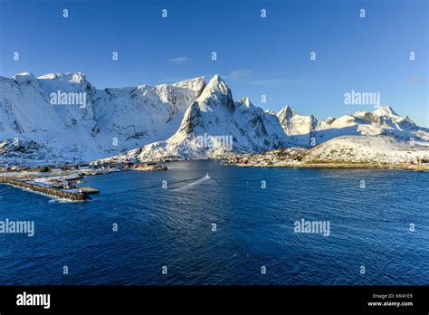 Winter In Olenilsoya In Reine Lofoten Islands Norway Stock Photo Alamy