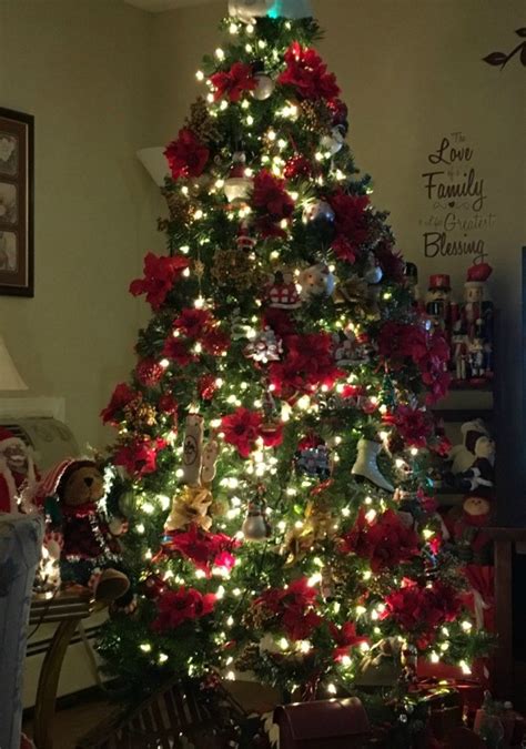 Decorating An Artificial Christmas Tree Thriftyfun