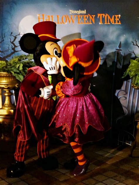 Mickeys Halloween Party 2015 At Disneyland Resort