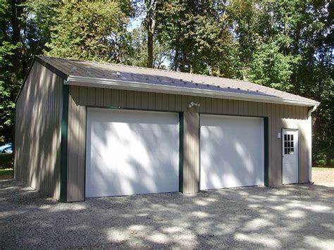 So how do you sort through all that variety and find the garage building plans that are right for you? Building Dimensions: 24' W x 32' L x 10' 4" H (ID#: 393 ...