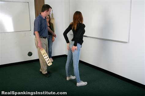 Schoolpaddlingblog Com School Corporal Punishment With A Paddle Page