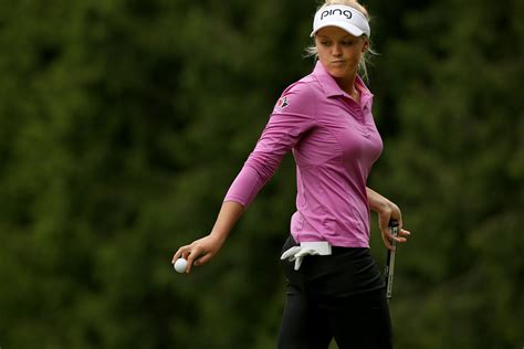 Brooke Henderson Mirim Lee Share Second Round Lead At Womens Pga