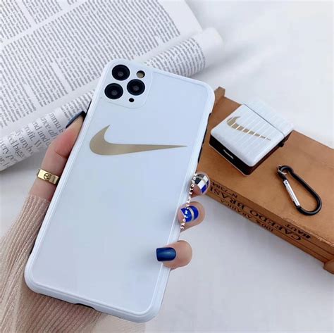 4.4 out of 5 stars 74. Nike Gold Airpods Pro / iPhone 11 Pro Max / XR / XS casing ...