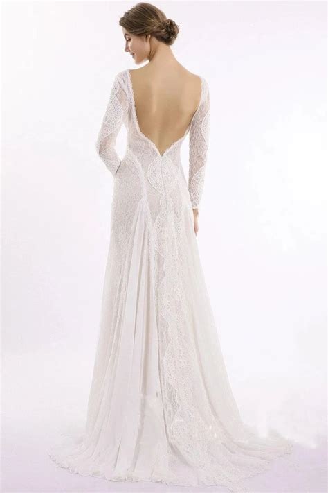 Elegant Lace Bridal Dress Long Sleeves Backless Beach Wedding Dresses
