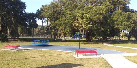 The Tuscawilla Playground At Tuscawilla Park In Ocala Enjoy Climbing