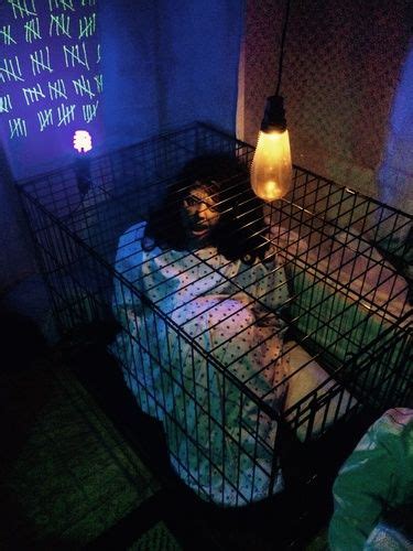 The house is primarily brown. 33 Insanely Smart Eerie Haunted House Ideas for Halloween ...